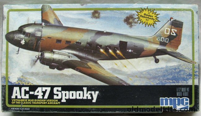 MPC 1/72 AC-47 Gunship Spooky (DC-3), 1-4308 plastic model kit